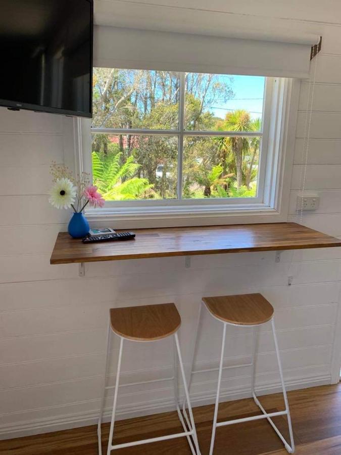The Wandering Duck - Heritage Tiny House Strahan Bagian luar foto