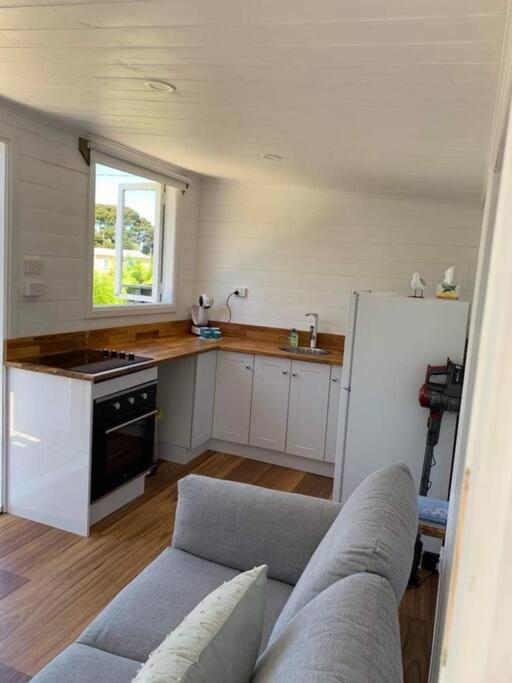 The Wandering Duck - Heritage Tiny House Strahan Bagian luar foto