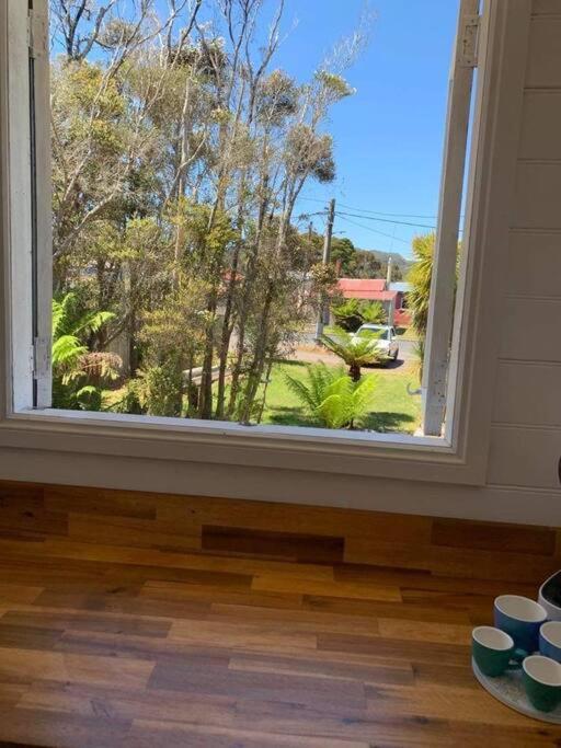 The Wandering Duck - Heritage Tiny House Strahan Bagian luar foto